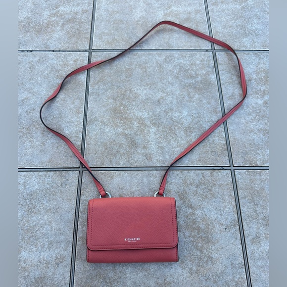 Coach Pebble Leather Small  Crossbody - Picture 1 of 13